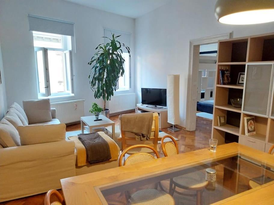 Zagreb Central 2Br + Parking Exteriör bild
